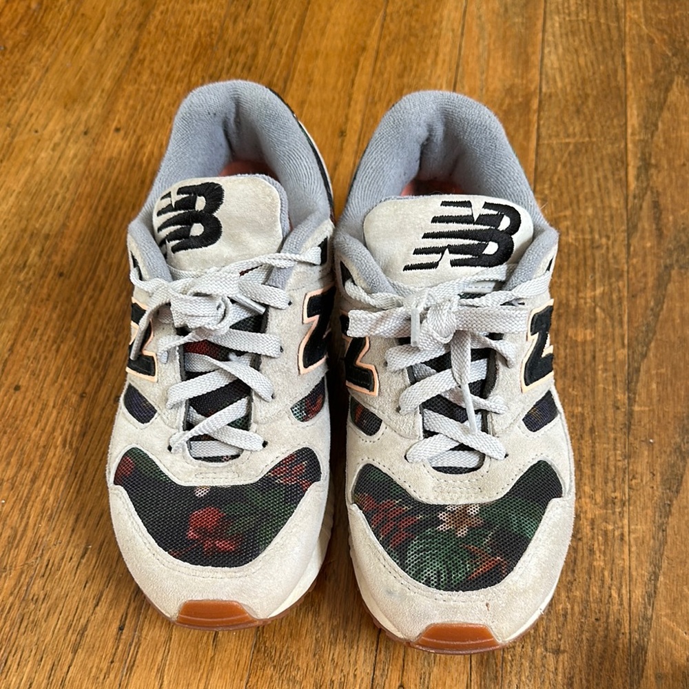 New Balance 530 Midnight Blooms Encap Sneaker